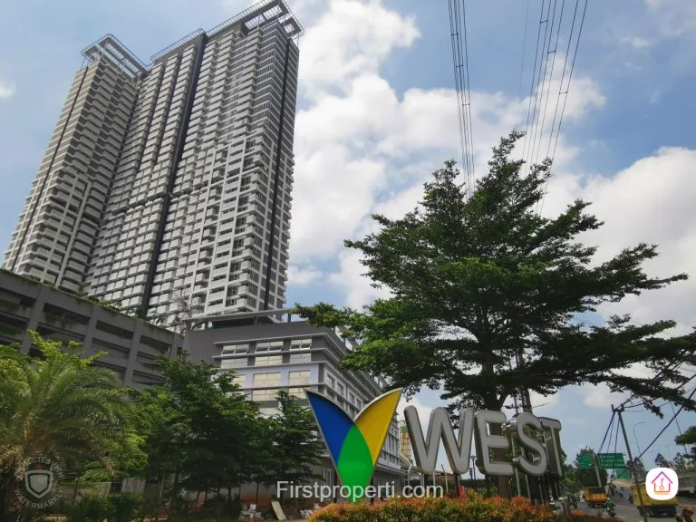 Tampak Depan Apartemen West Vista Puri